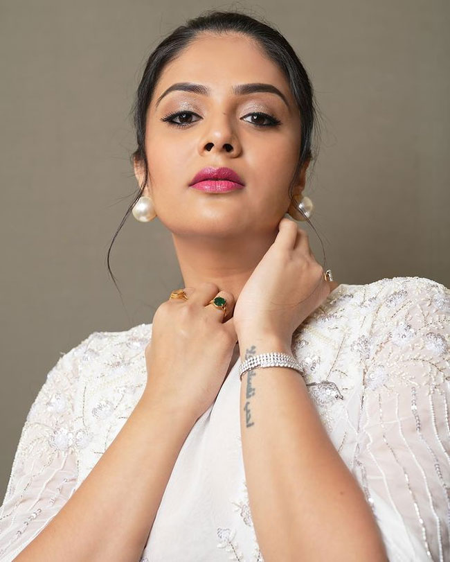 Staggering Looks Of Sreemukhi In White